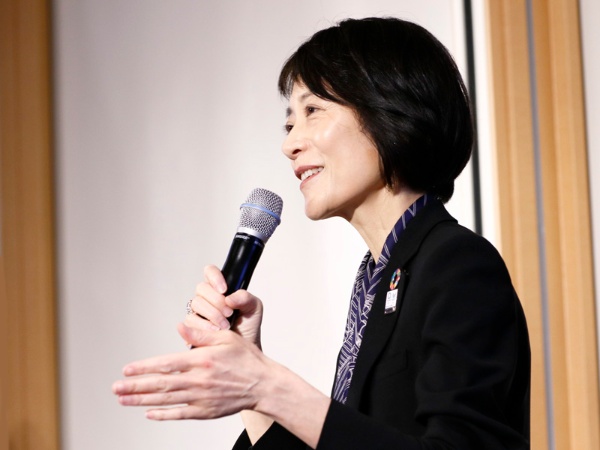 今年4月に野村アセットマネジメントで初の女性社長に就任した中川順子さん。社長のポジションに就くのは、実は2度目だ