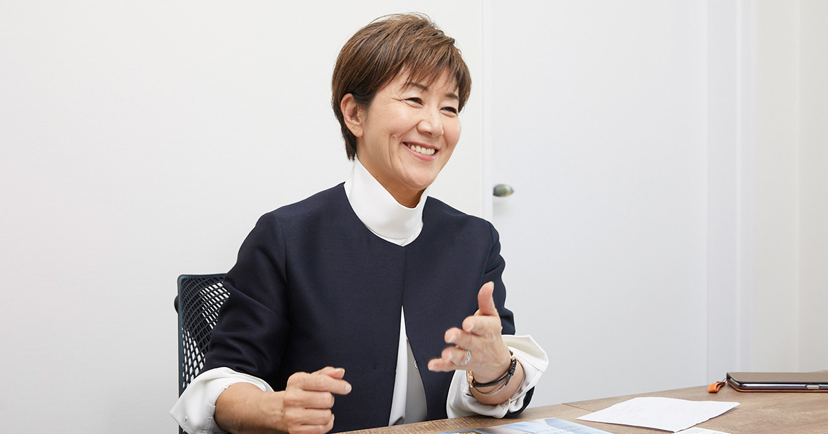 林 恵子 | 日経ウーマン