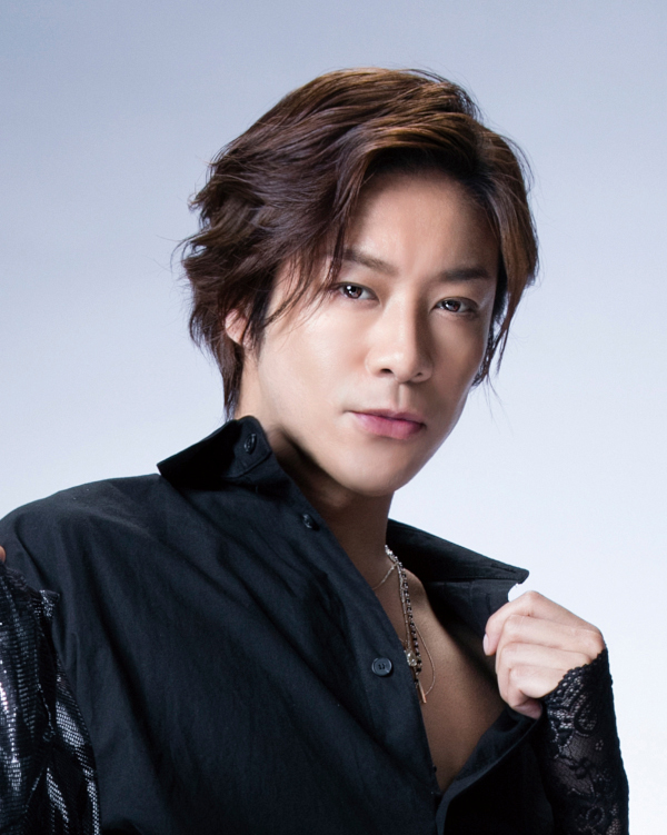 15年追う東山義久さん ダンスも歌も進化が止まらない （4ページ目