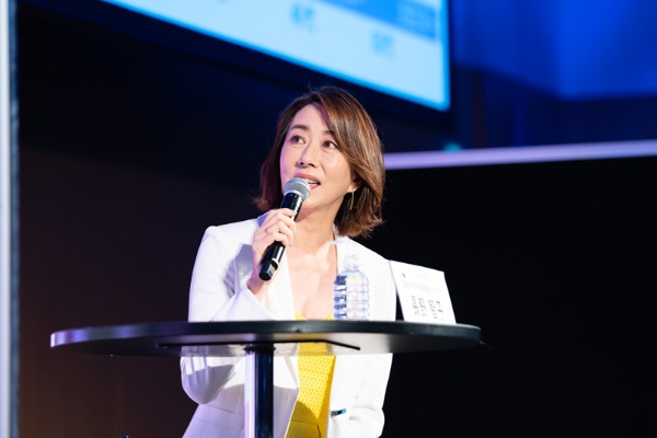 「WOMAN EXPO 2022」は6月末に東京ミッドタウンで開催。講演後に「どうしても長野さんに聞きたい」と、個別に質問してきた熱心な参加者もいるなど、大いに盛り上がった
