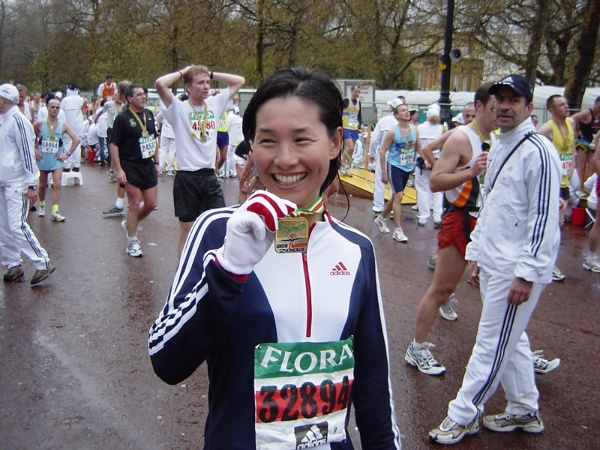 一度目の現役引退後、2004年にロンドンでフルマラソンに挑戦したときの伊達さん