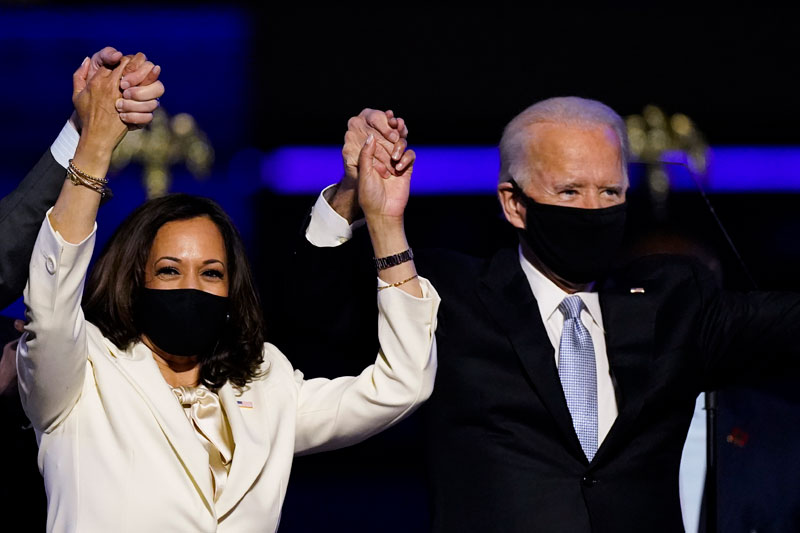 米国大統領に就任したジョー・バイデン氏と副大統領のカマラ・ハリス氏（写真：AP/アフロ）