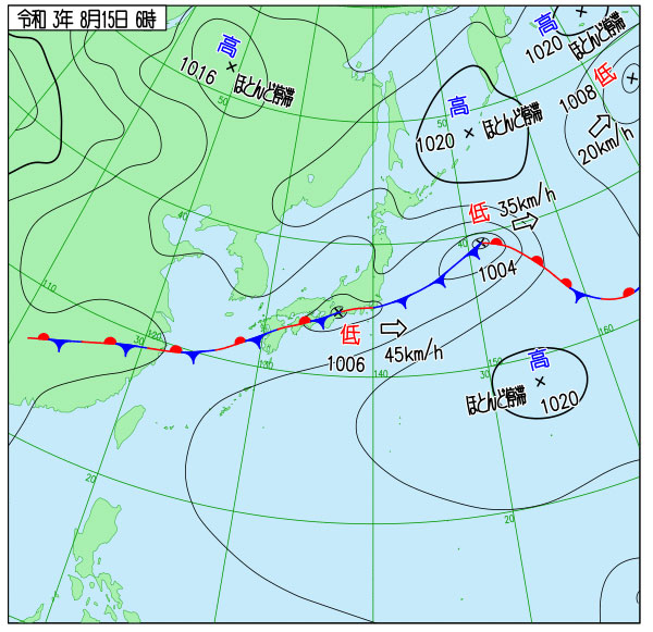 8月15日6時の天気図／長く延びた前線の南北で高気圧が「ほとんど停滞」というお盆には稀（まれ）な形。2つの高気圧どちらも譲らず、前線付近で大雨に。大雨の特別警報も発表された。9月1日にもこの時のように前線が現れ、再び涼しくなった（図／気象庁提供）