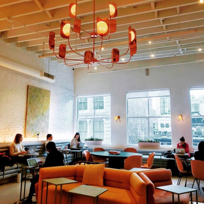 The Wing 女性用シェアオフィスが3年で急成長したワケ 日経xwoman The Wing 女性用シェアオフィスが3年で急成長したワケ 日経xwoman