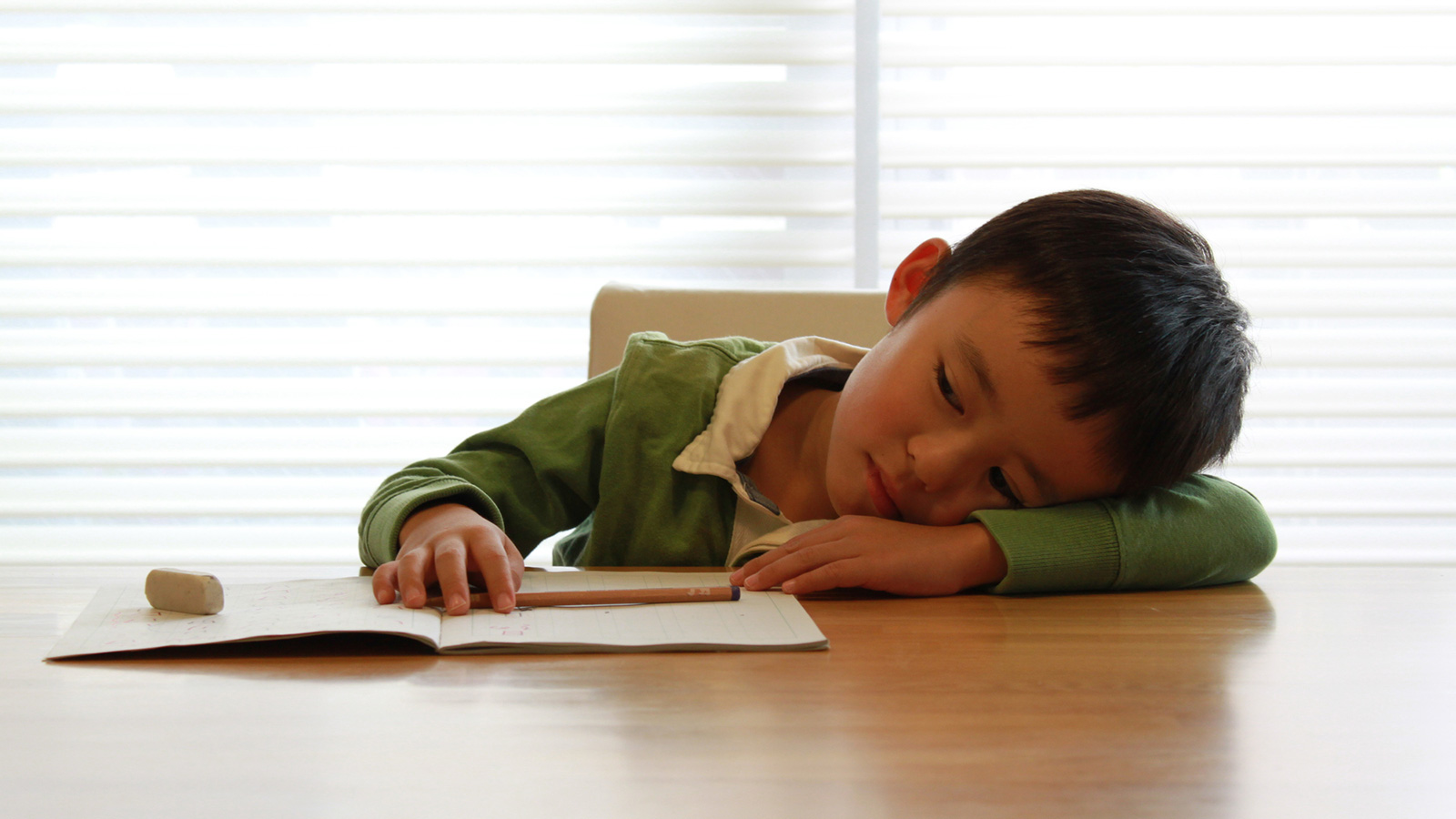 子どもが「実年齢より幼稚」な3要因　ギフテッドだから幼く見えるケースも