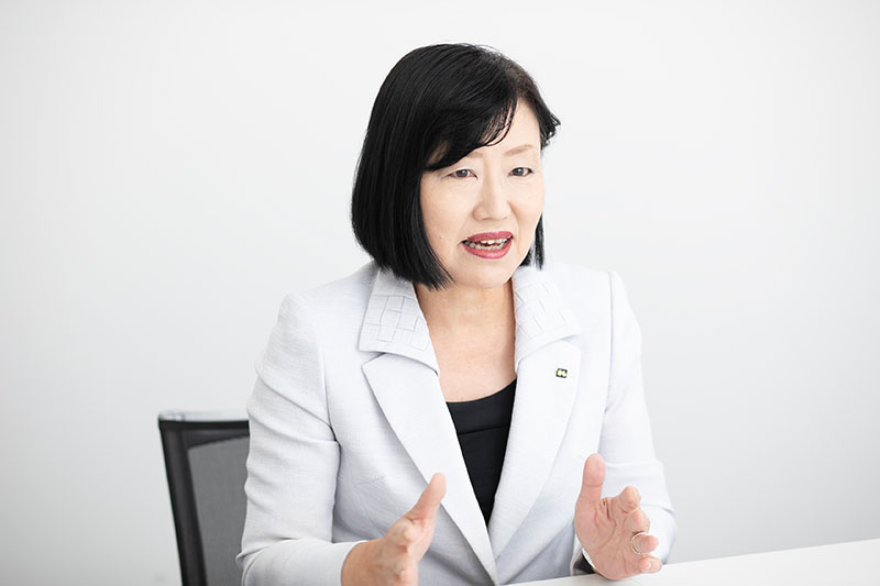 女性のことば・職場編 現代日本語研究会 女性のことば・職場編 / 現代日本語研究会【編】 - 紀伊國屋書店