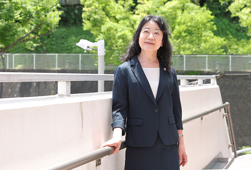 50歳で司法試験合格！崖っぷちのロースクール生活 逆転の勉強法 | 日経 