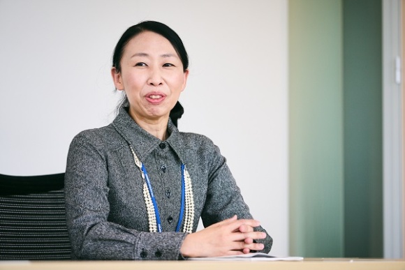 プロダクトスチュワードシップ・品質保証本部 化学品管理部マネジャー●鶴田祐子(つるた・ゆうこ)