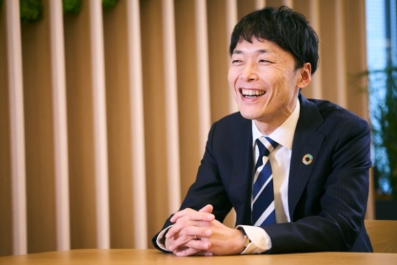 常務執行役員 横山寛さん