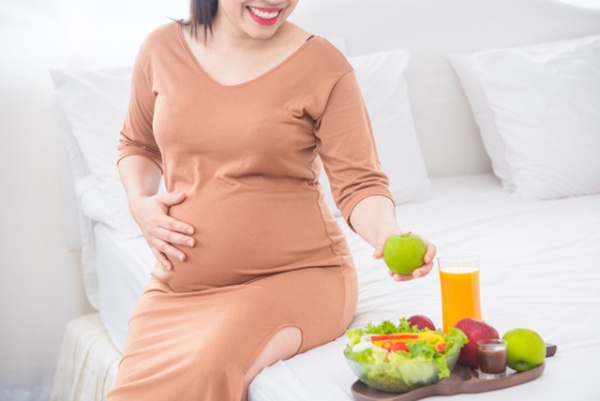 妊娠中は食物繊維をしっかり摂取することが大事。写真＝PIXTA