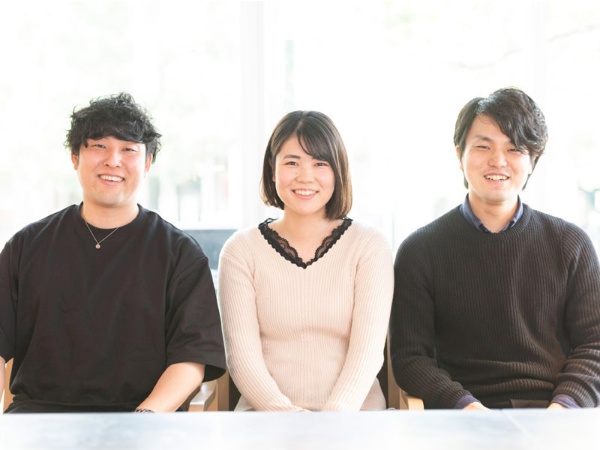 左から、ONE X代表理事の土井雄介さん、青木優さん、濱本隆太さん
