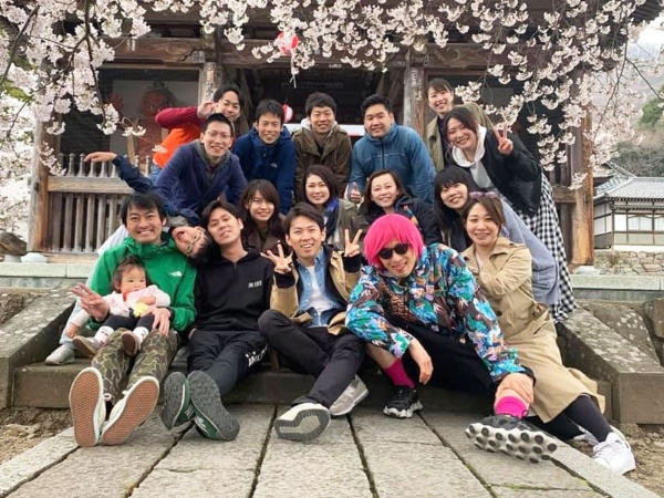 2019年4月、長野県で開催した合宿での集合写真