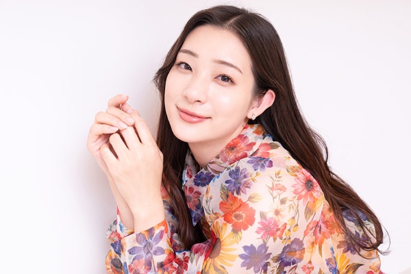 足立梨花 15歳で芸能界 学生気分抜けず監督に大目玉 日経xwoman 足立梨花 15歳で芸能界 学生気分抜けず監督に大目玉 日経xwoman