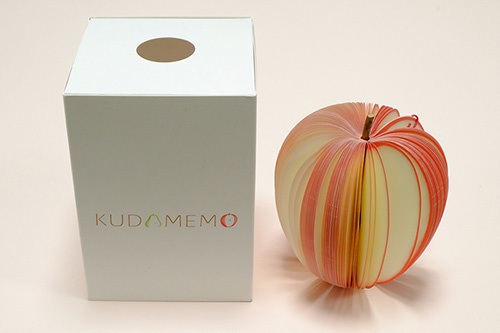 D-BROSの「クダメモ リンゴ」　2000円（税抜）。新パッケージにリニューアル。専用の箱に入っているのでプレゼントにもおすすめです
