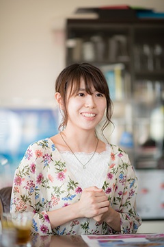 ミソガールに加入したばかりという野口愛美さん（24歳）。お気に入りのお味噌汁の具材は「あおさ」と「トマト」