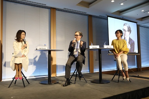 左から川村ひかるさん、前半でも登壇いただいた順天堂大学の竹田省さん、予防医療コンサルタントの細川モモさん