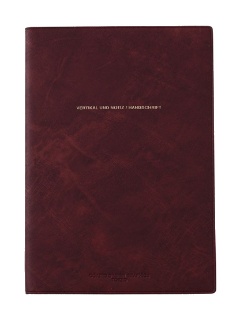 COATED ヴァーチカル手帳：1944円（税込）、縦180mm×横126mm×厚さ15mm／デルフィーノ