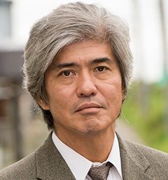 本田さんの先生のような存在だったという佐藤浩市さん。