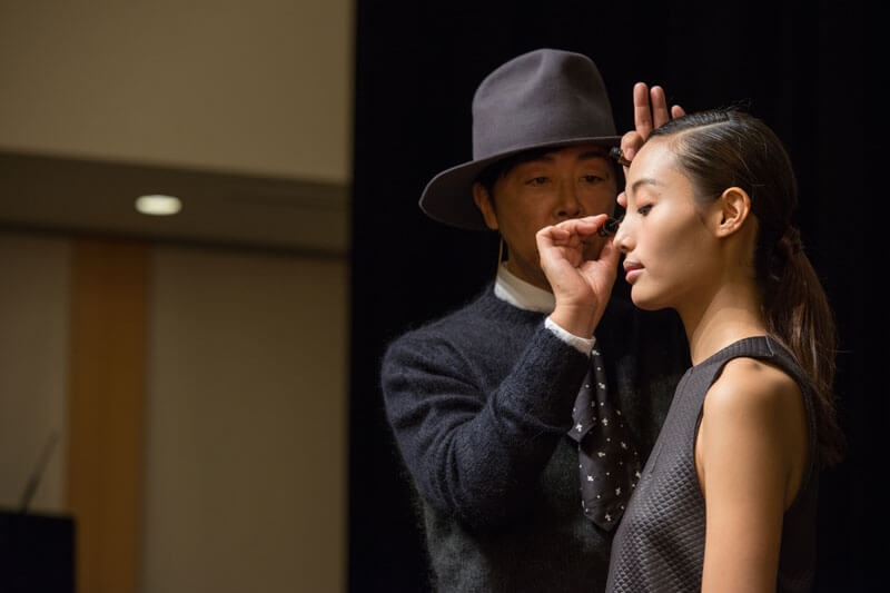 「勘違いメイク」はこう直す―嶋田ちあきさん直伝