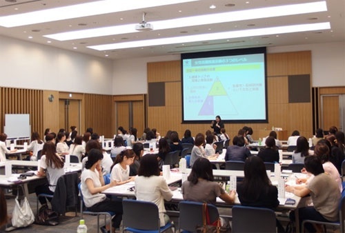同社社外取締役であるプロノバ社長の岡島悦子氏のワークショップには、延べ1100人の女性が参加