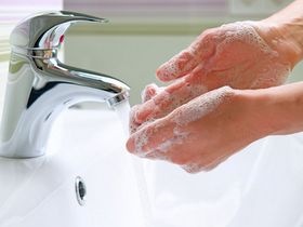 ノロウイルス対策は1に手洗い、2に手洗い。（©subbotina 123-rf）