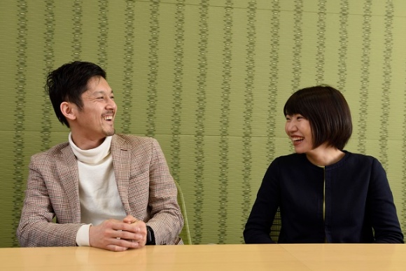 ご夫婦ともに日本マイクロソフトに勤務する永井健多さん（写真左）、永井佐紀さん（写真右）にお話を伺いました。