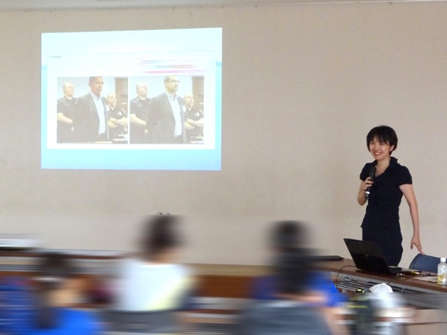 「情報の海の泳ぎ方」の授業の様子（写真提供：日本テレビ）