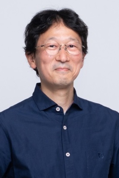 稲垣純也さん(カメラマン)1970年愛知県生まれ東京在住。篠山紀信氏に師事。2002年独立。雑誌やWebを中心に主に人物撮影。得意分野は女性ポートレイト