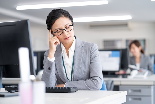 上司に相談しても「大変だね」と言われるだけで、よい対処法がみつからない。理解してもらうのが難しい(写真はイメージ)