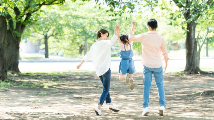 子育て・教育 必読ガイド 働くママ・パパにしっかり役立つニューズレター